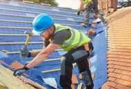 Oprava strechy ochráni váš dom pred zatekaním a ďalšími škodami.